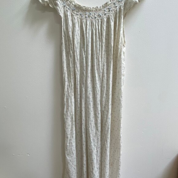 Doen Lovisa Nightgown Small Floral Smocked Neck Midi - Picture 3 of 9